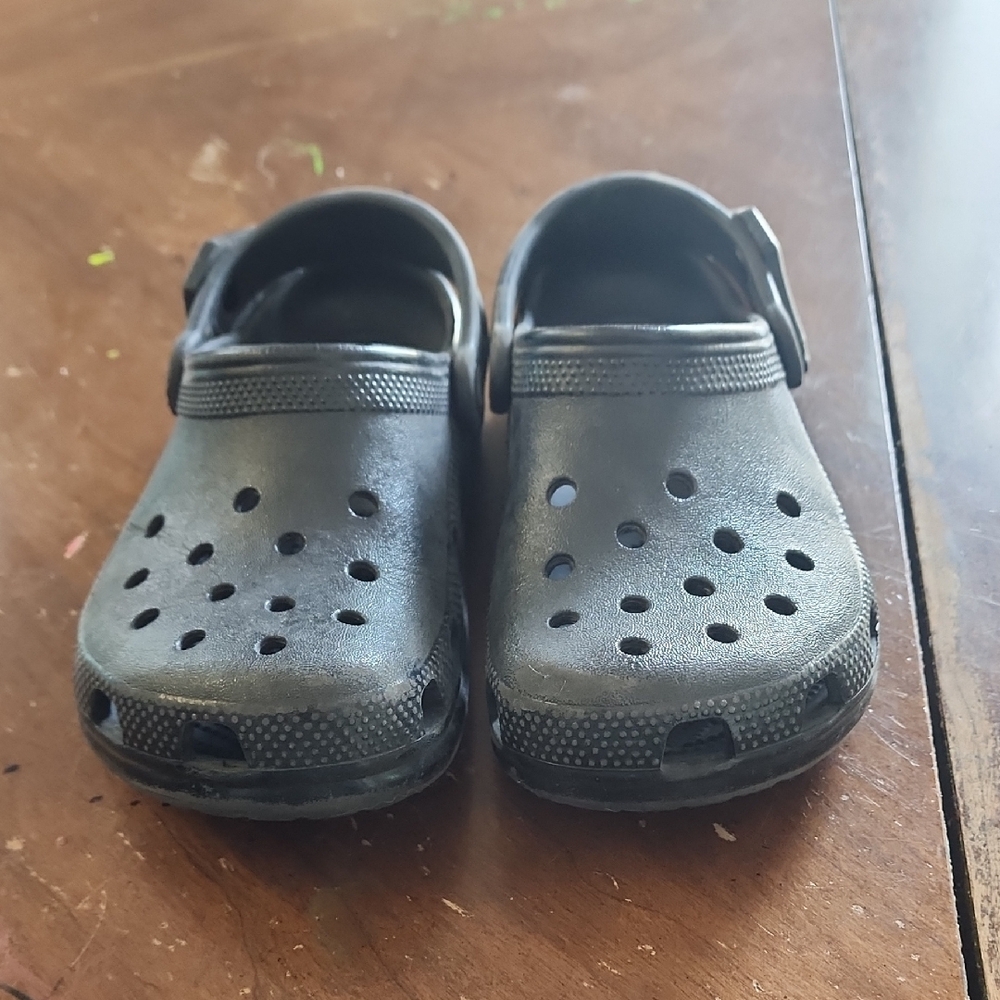 Kids Black Clogs